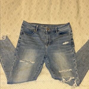American Eagle Outfitters Women's Light Blue Distressed Boyfriend Jeans